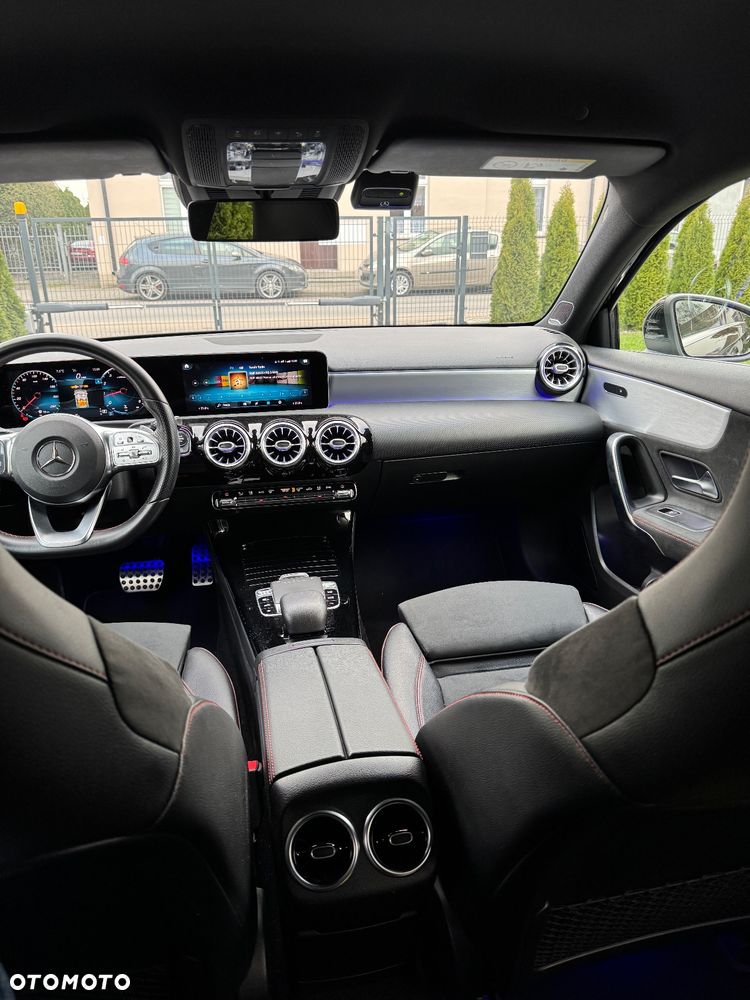 Mercedes-Benz Klasa A 200 AMG Line 7G-DCT - 10