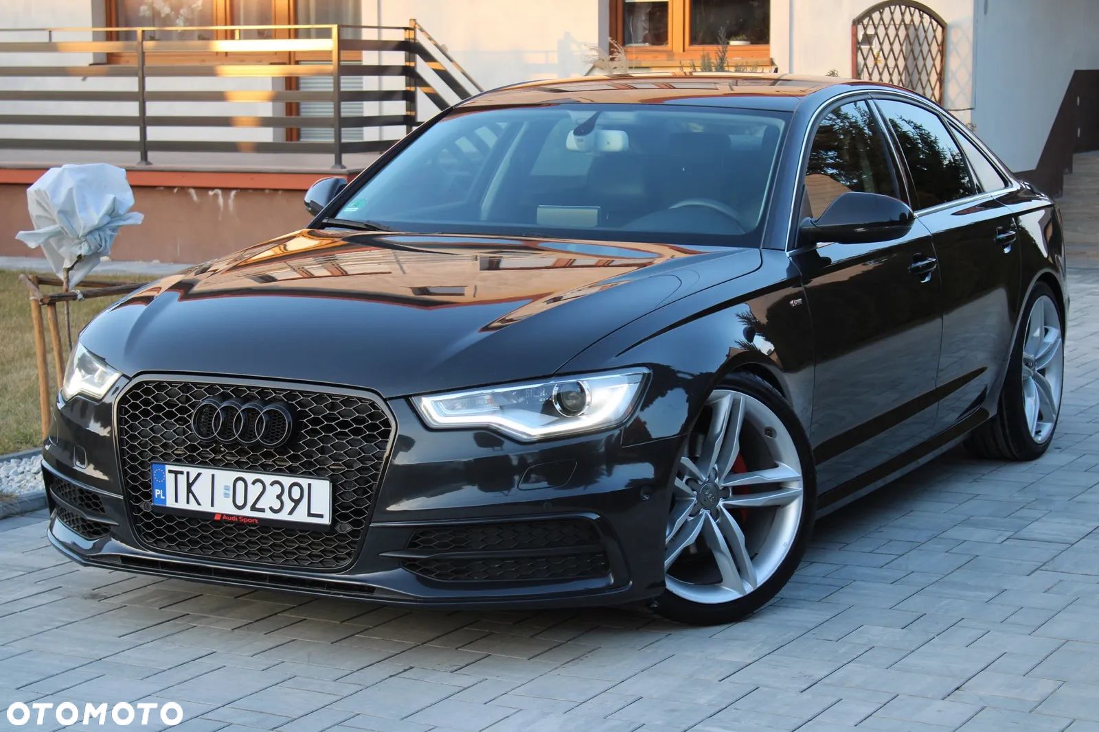 Audi A6 - 1