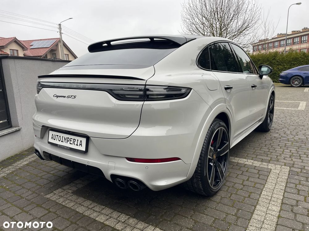 Porsche Cayenne - 7
