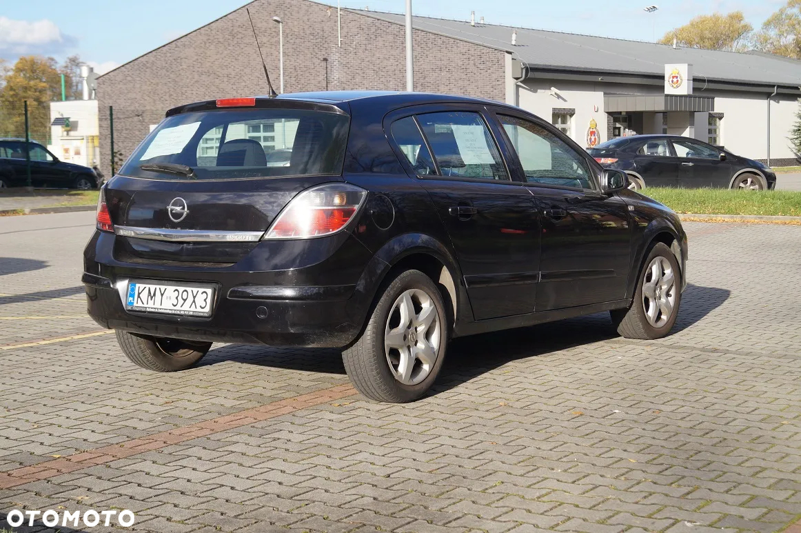 Opel Astra - 3