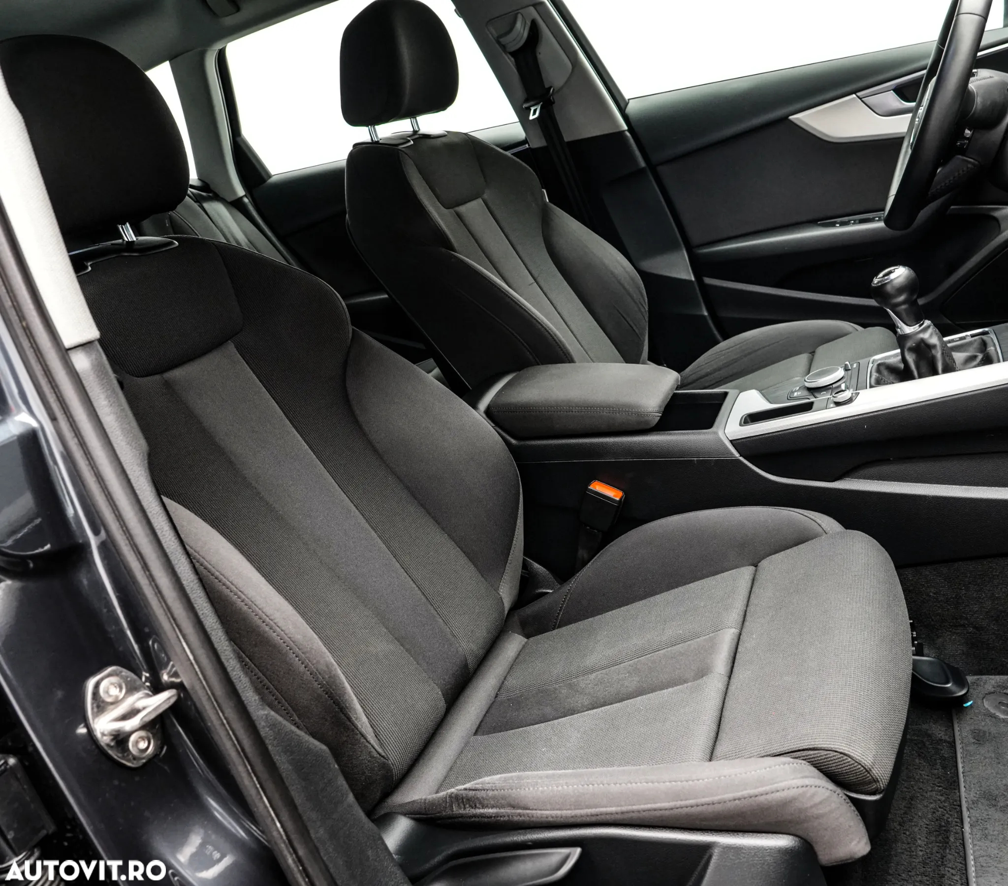 Audi A4 Avant 2.0 TDI ultra Sport - 15