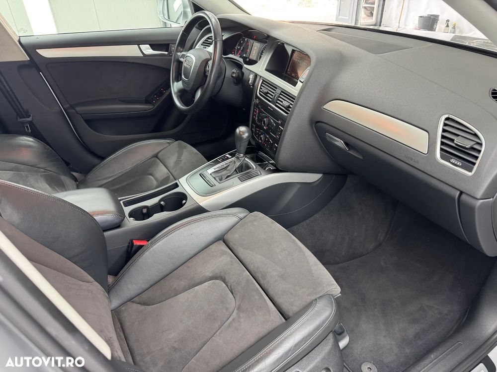 Audi A4 2.0 TDI DPF multitronic Attraction - 17