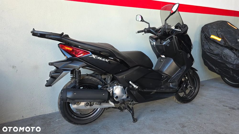 Yamaha X-max - 7
