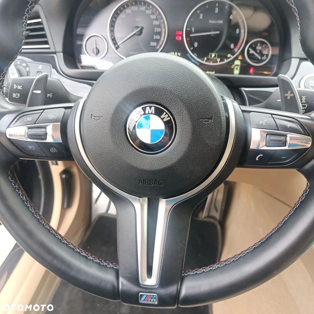 BMW Seria 5 530d Sport-Aut Luxury Line - 23