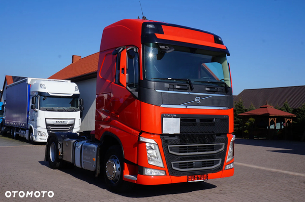 Volvo FH 4 EURO 6 GLOBETROTTER PEŁNY ADR NOWE OPONY CONTINENTAL