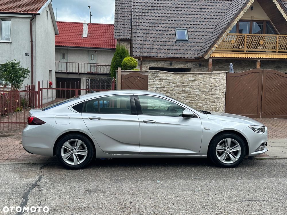 Opel Insignia 1.5 T Exclusive S&S - 16