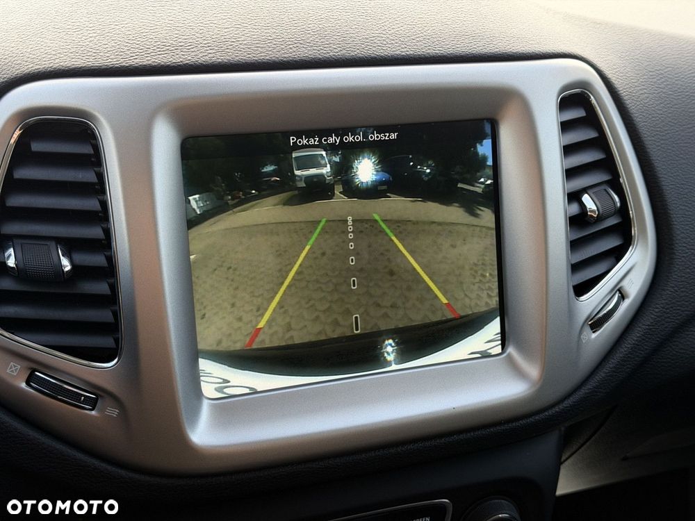 Jeep Compass - 31