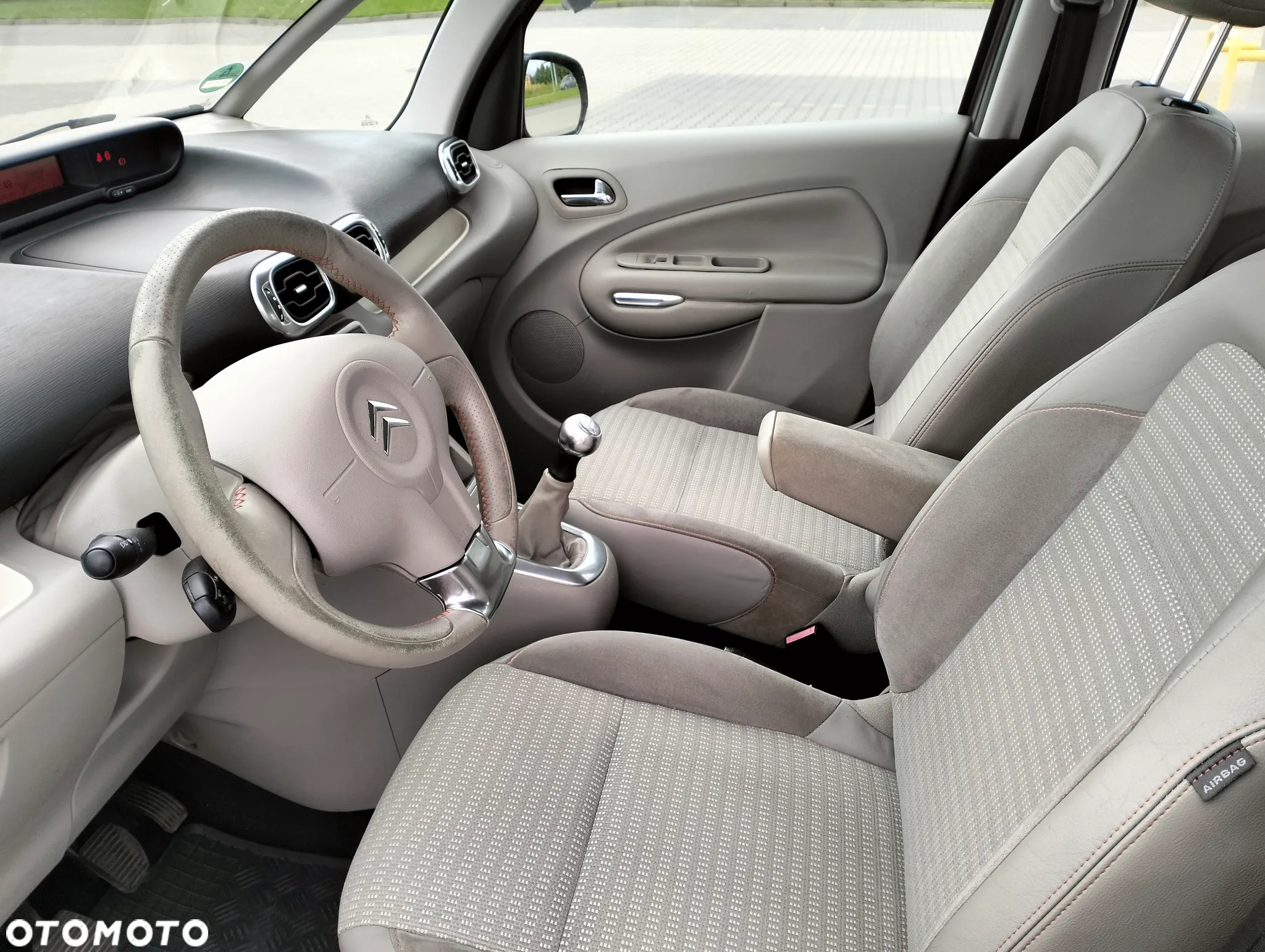 Citroën C3 Picasso 1.4i Exclusive - 39