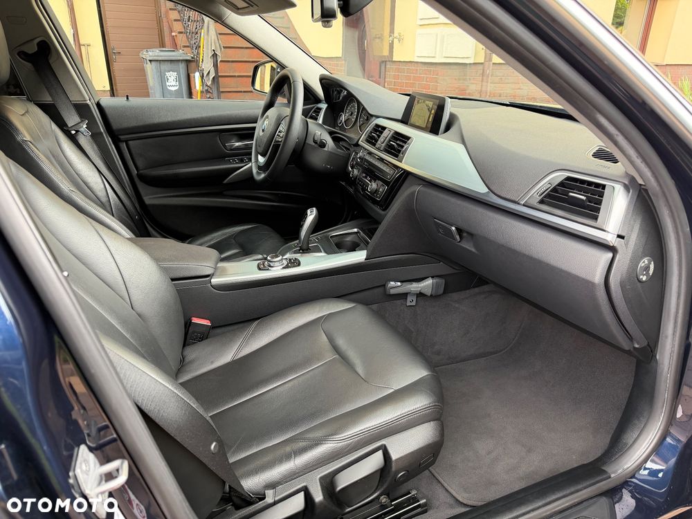 BMW Seria 3 320d Efficient Dynamics Edition Advantage - 14