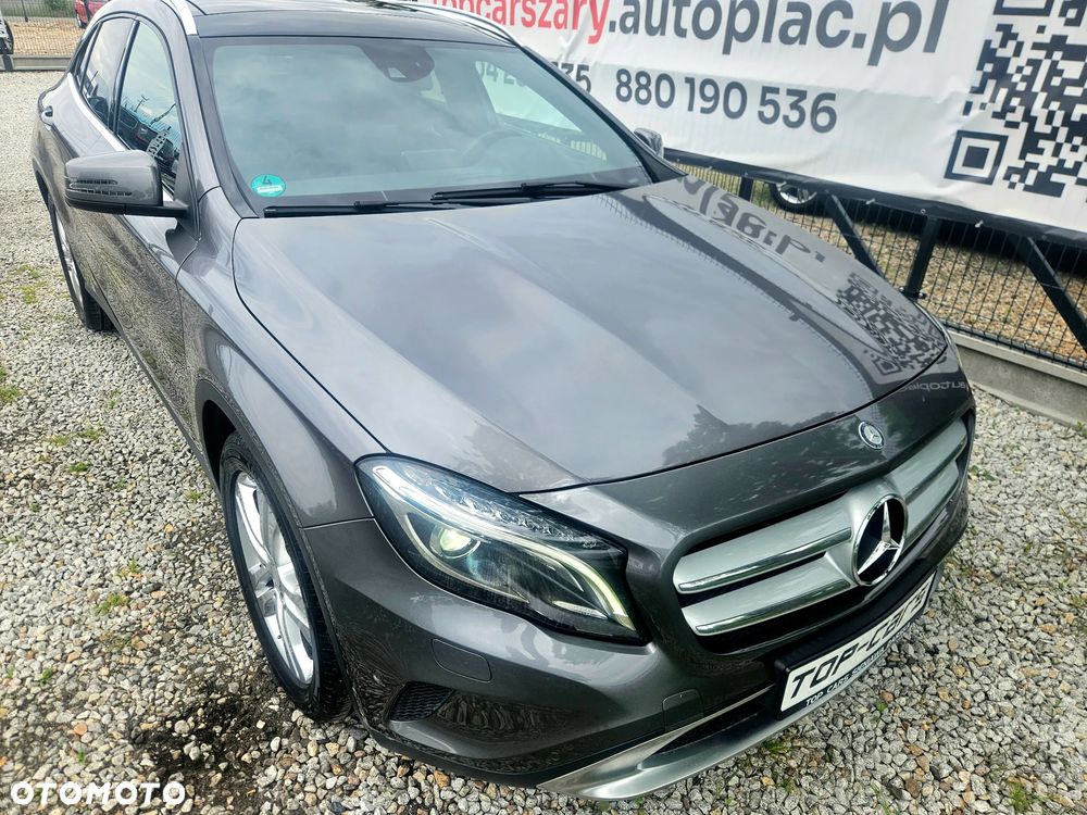 Mercedes-Benz GLA - 15
