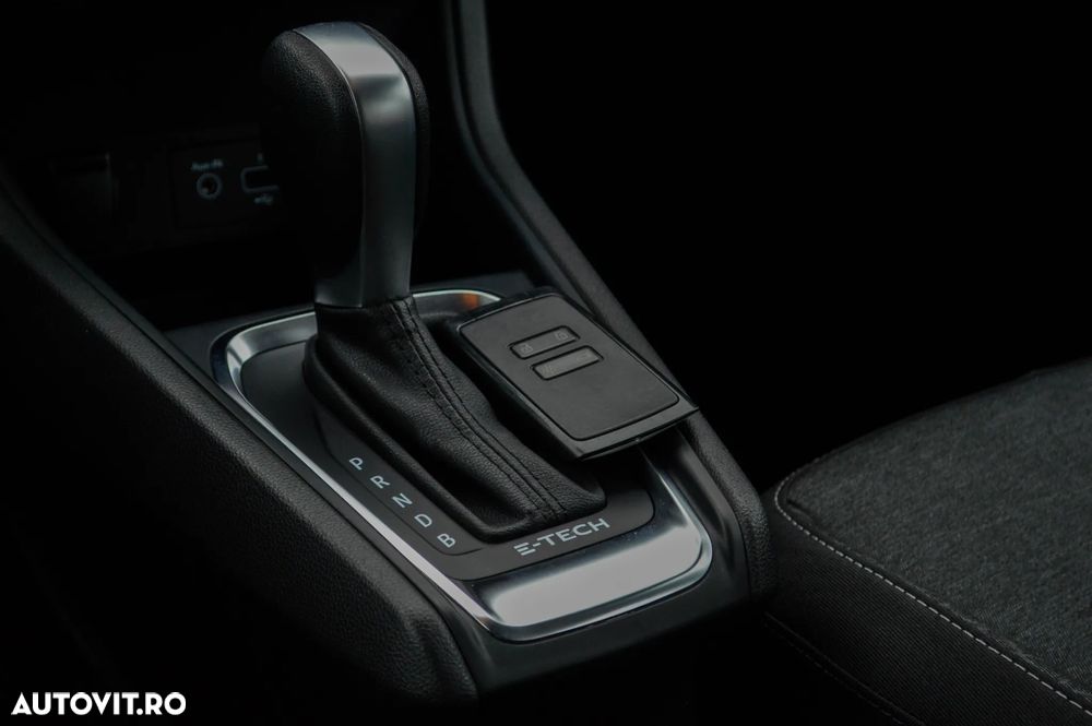 Renault Captur E-TECH Full 145 EVOLUTION - 23