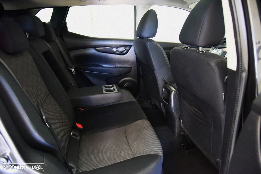 Nissan Qashqai 1.6 dCi N-Tec Xtronic - 20