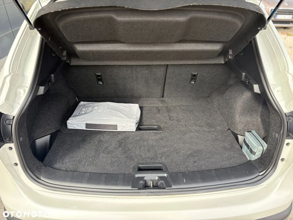 Nissan Qashqai 1.5 dCi N-WAY - 16