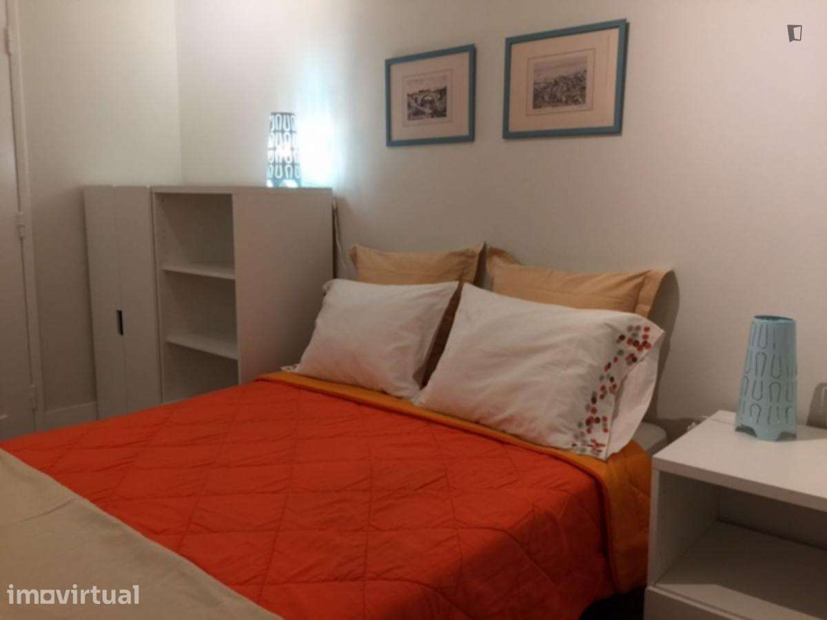 Apartamento com 2 quartos - localizado em Arroios Lisbon - Grande imagem: 4/10