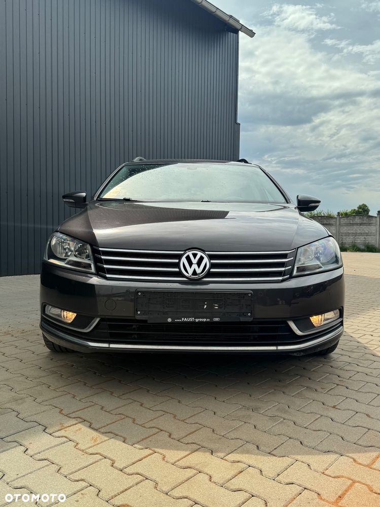 Volkswagen Passat 1.4 TSI Comfortline R-Style - 3