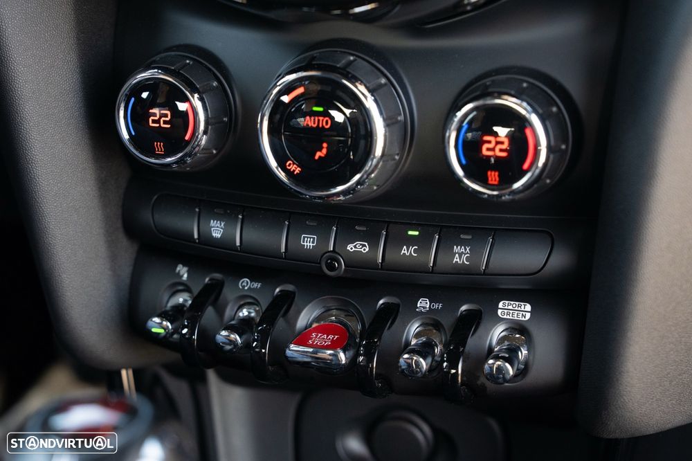 MINI 3 Portas John Cooper Works - 36