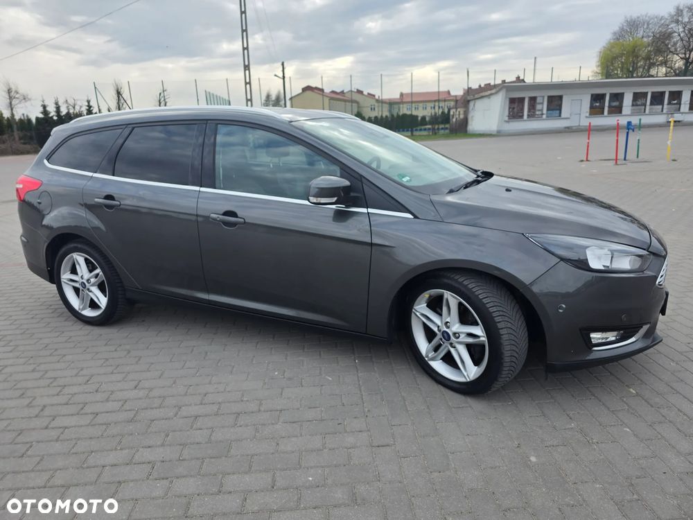 Ford Focus 2.0 TDCi Titanium ASS - 23
