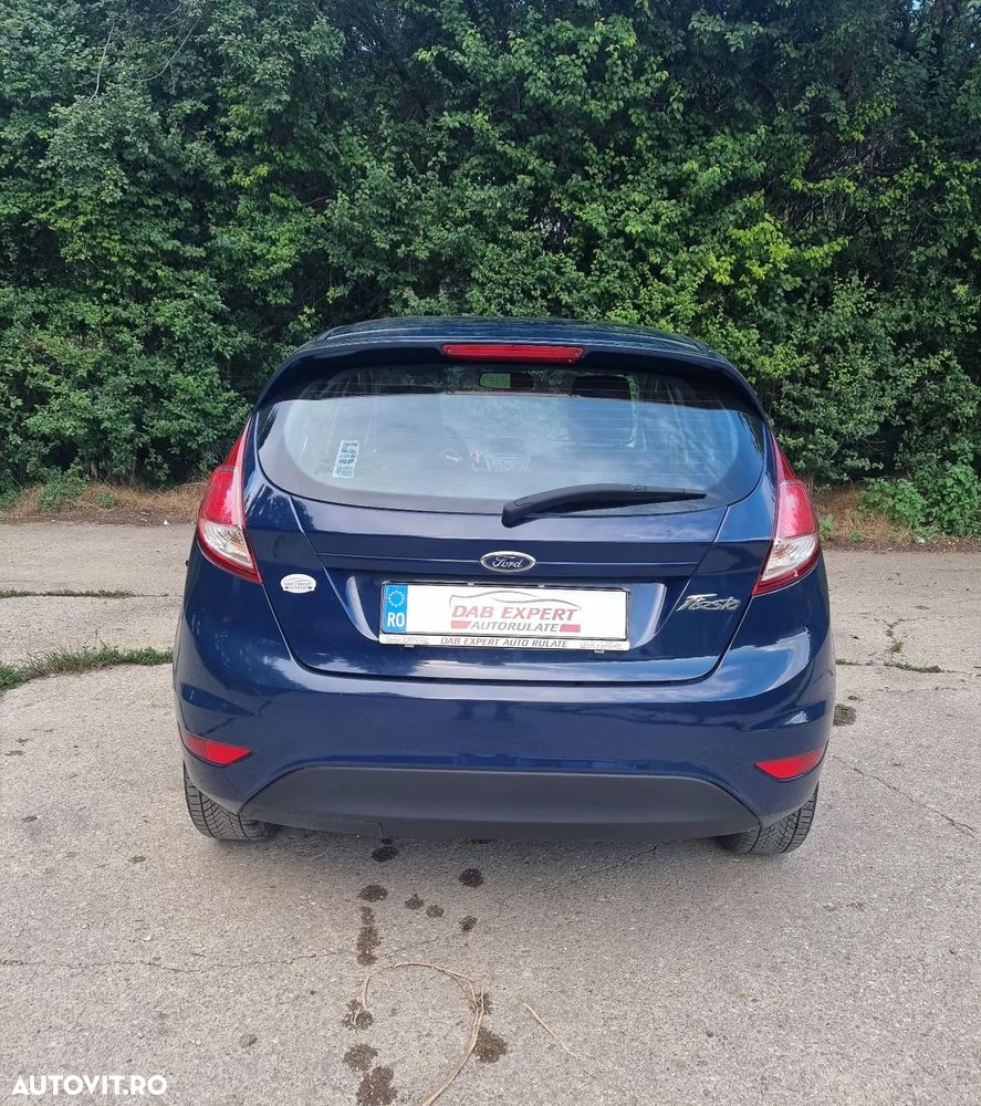 Ford Fiesta - 11