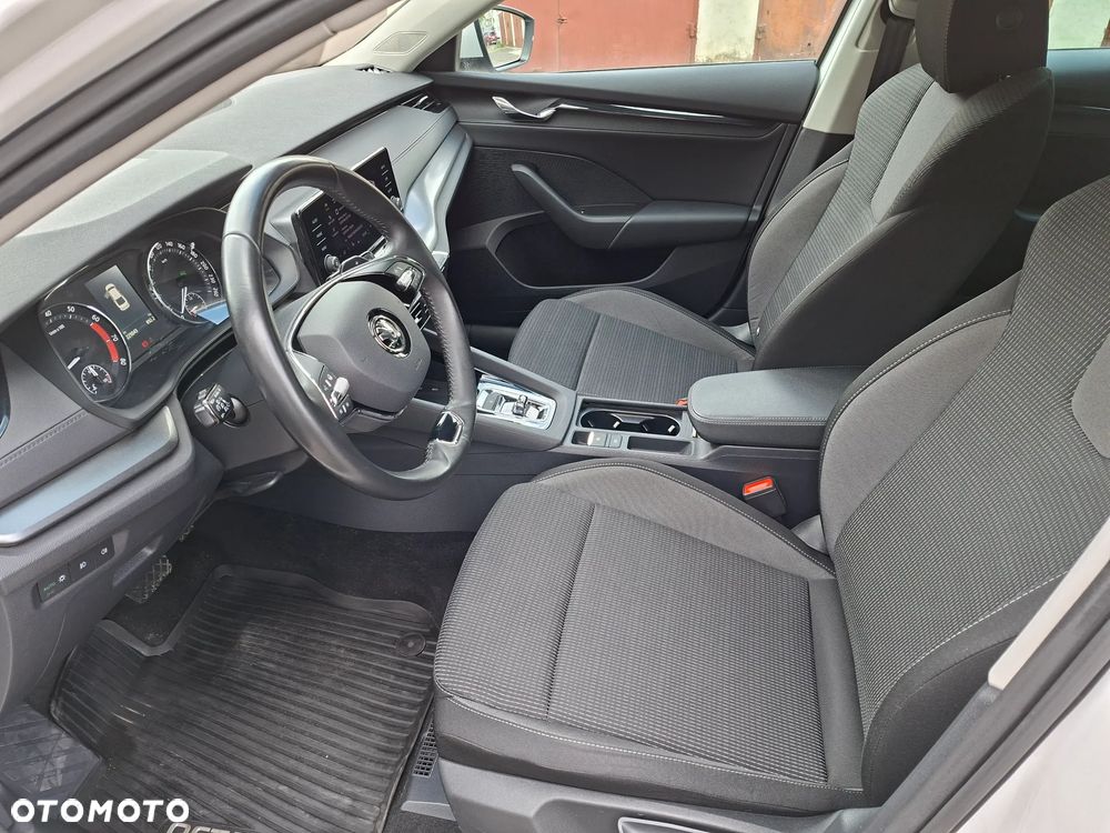 Skoda Octavia 1.5 TSI e-Tec Ambition DSG - 21