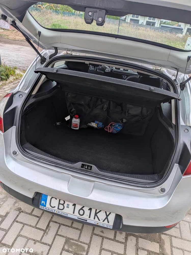 Renault Megane 1.5 dCi Color Edition - 4