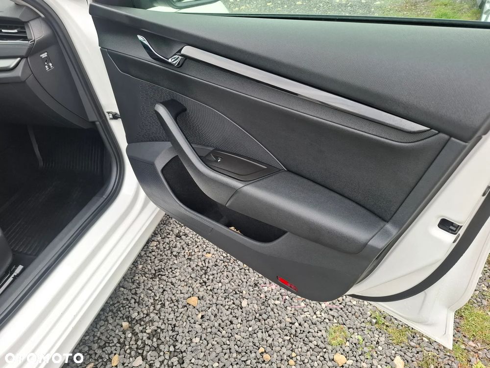 Skoda Octavia 1.0 TSI Ambition - 36