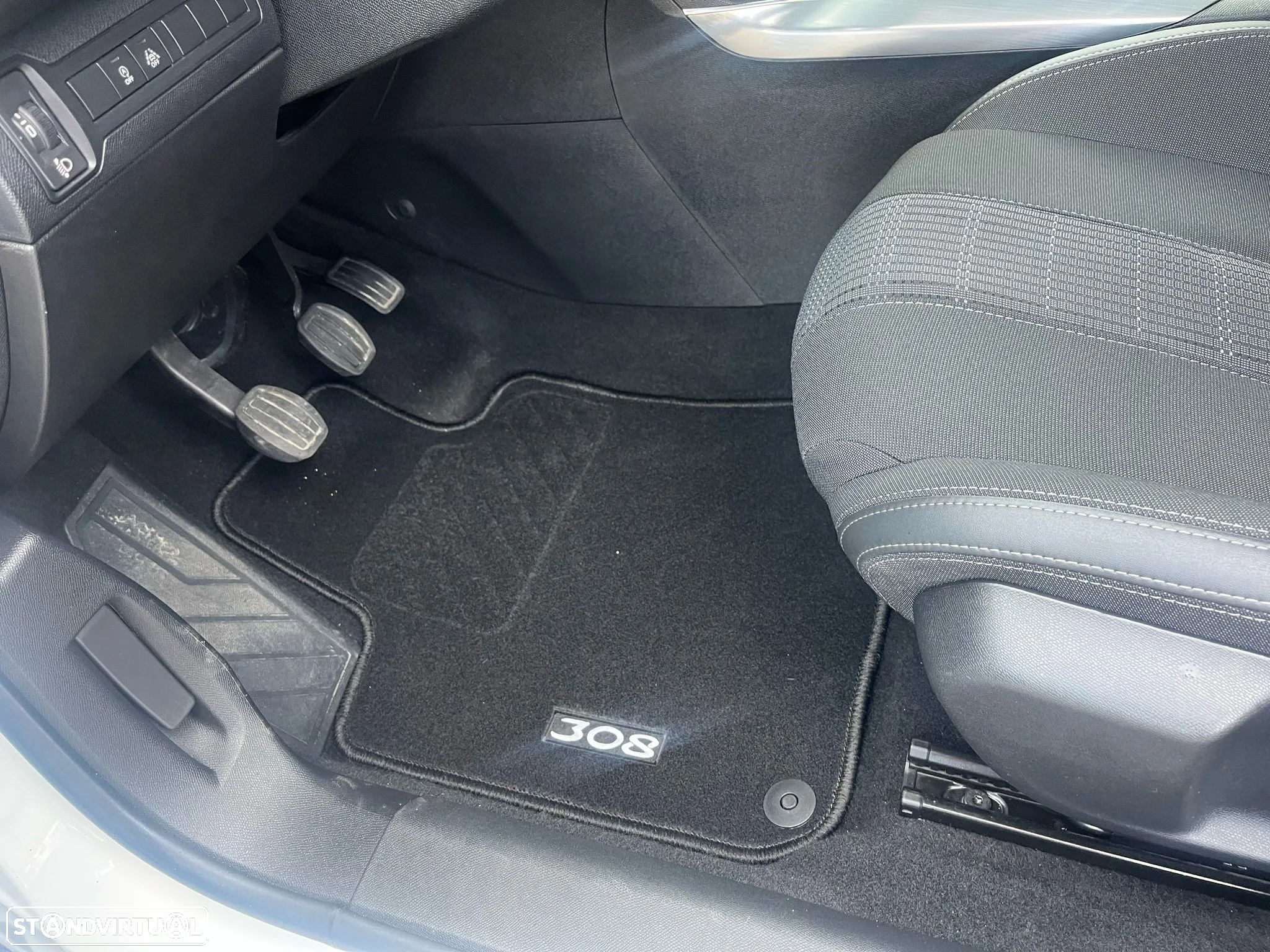 Peugeot 308 SW 1.5 BlueHDi Allure Pack - 22