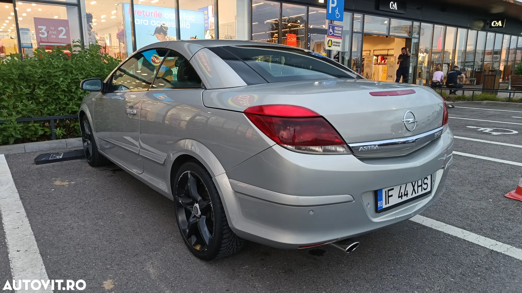 Opel Astra Twintop 1.9 CDTI Cosmo - 2
