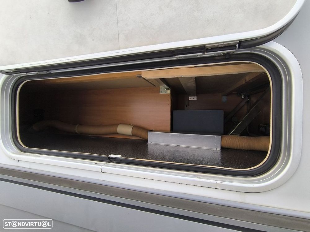 Hymer Classe B B614 Nacional (AL-KO) - 19
