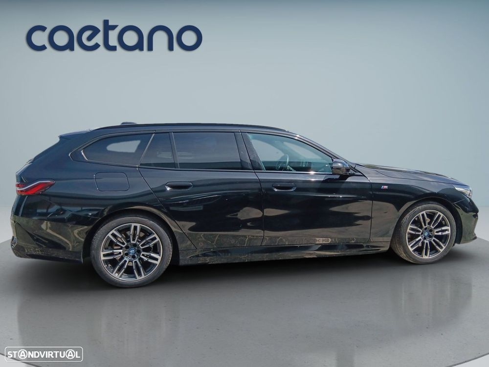 BMW 530 e Pack Desportivo M - 9