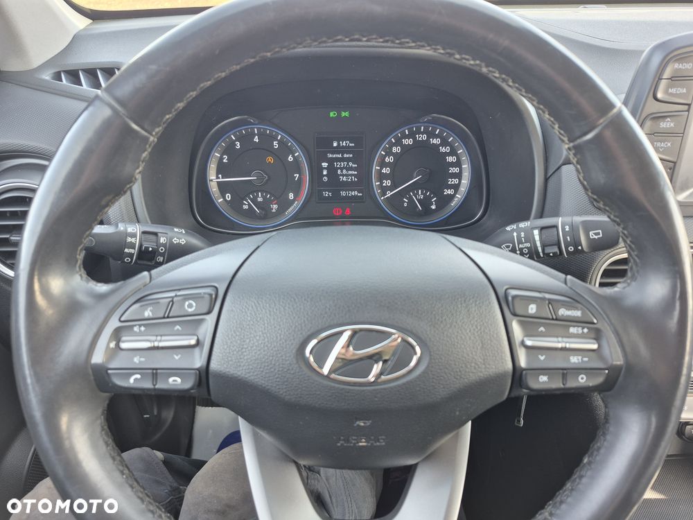 Hyundai Kona - 6