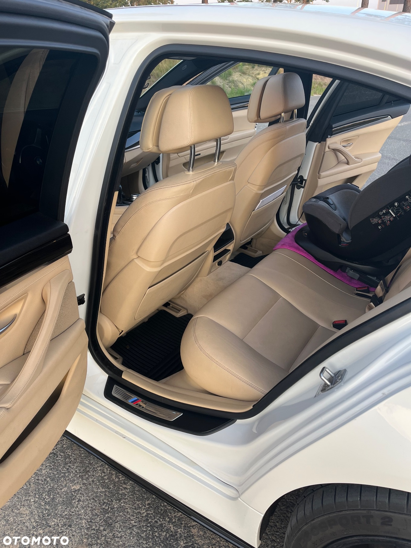 BMW Seria 5 528i xDrive - 20