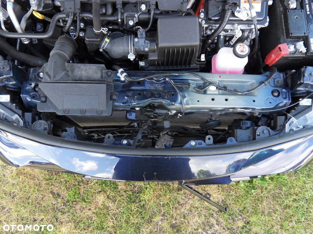 Toyota Corolla 1.8 Hybrid Selection - 13
