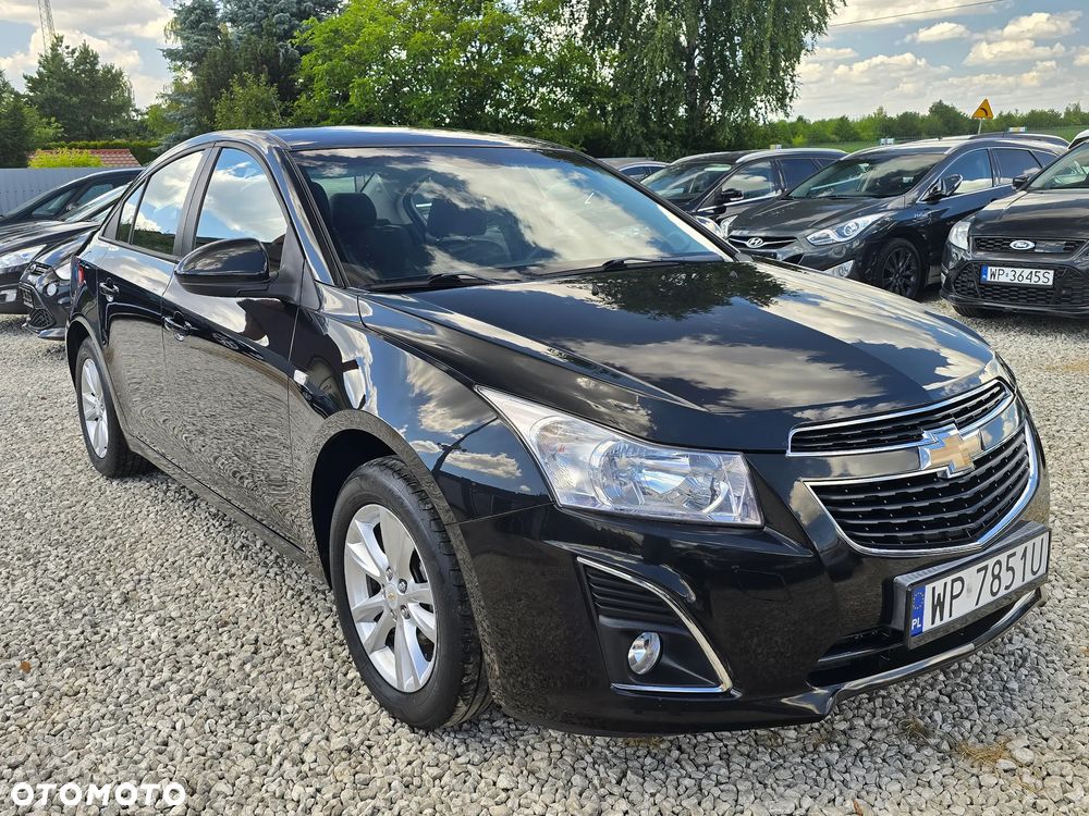 Chevrolet Cruze 1.6 - 3