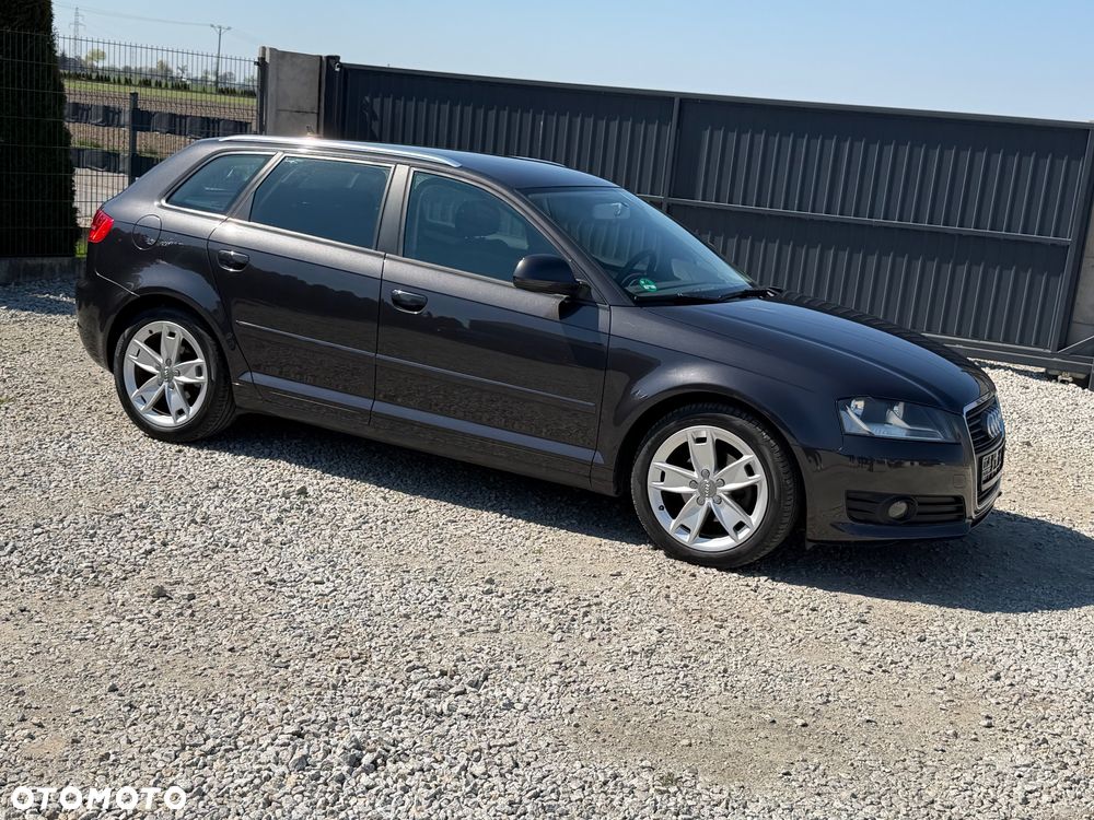 Audi A3 Sportback - 11