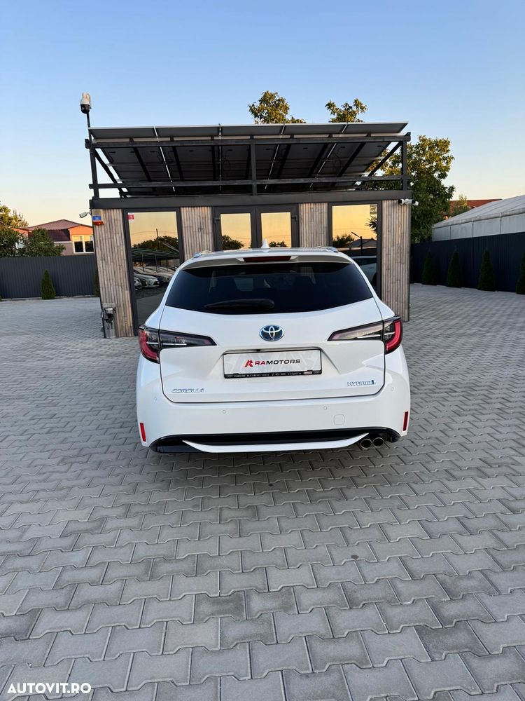 Toyota Corolla - 6