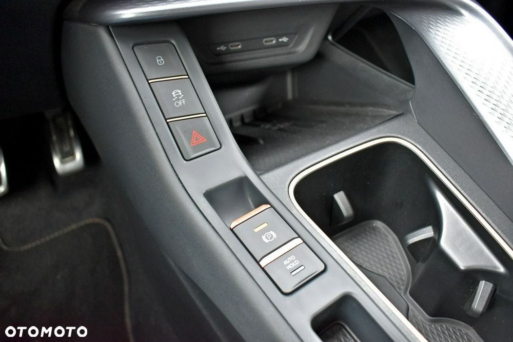 Cupra Terramar 1.5 eTSI mHEV DSG - 35