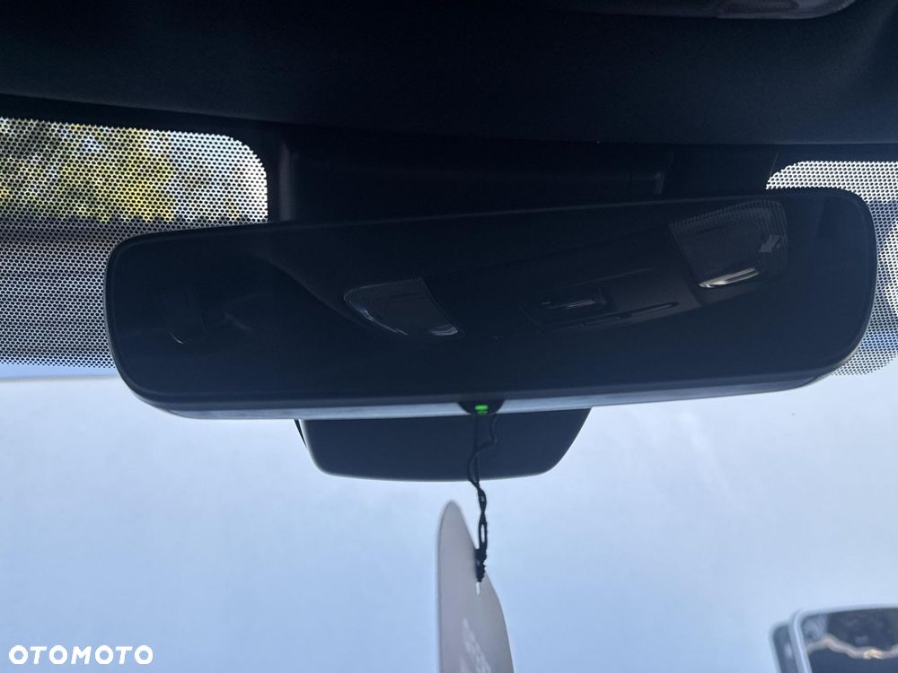 Toyota Corolla 2.0 Hybrid Comfort - 20