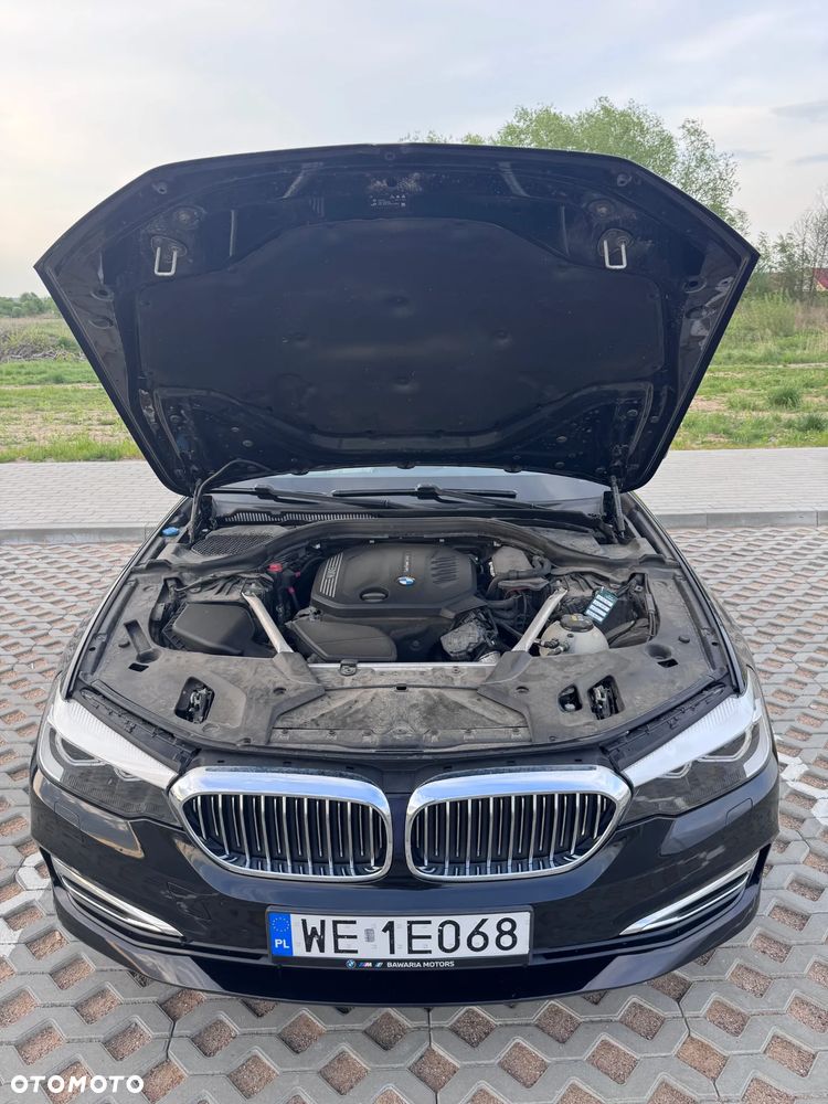 BMW Seria 5 520d Luxury Line - 19
