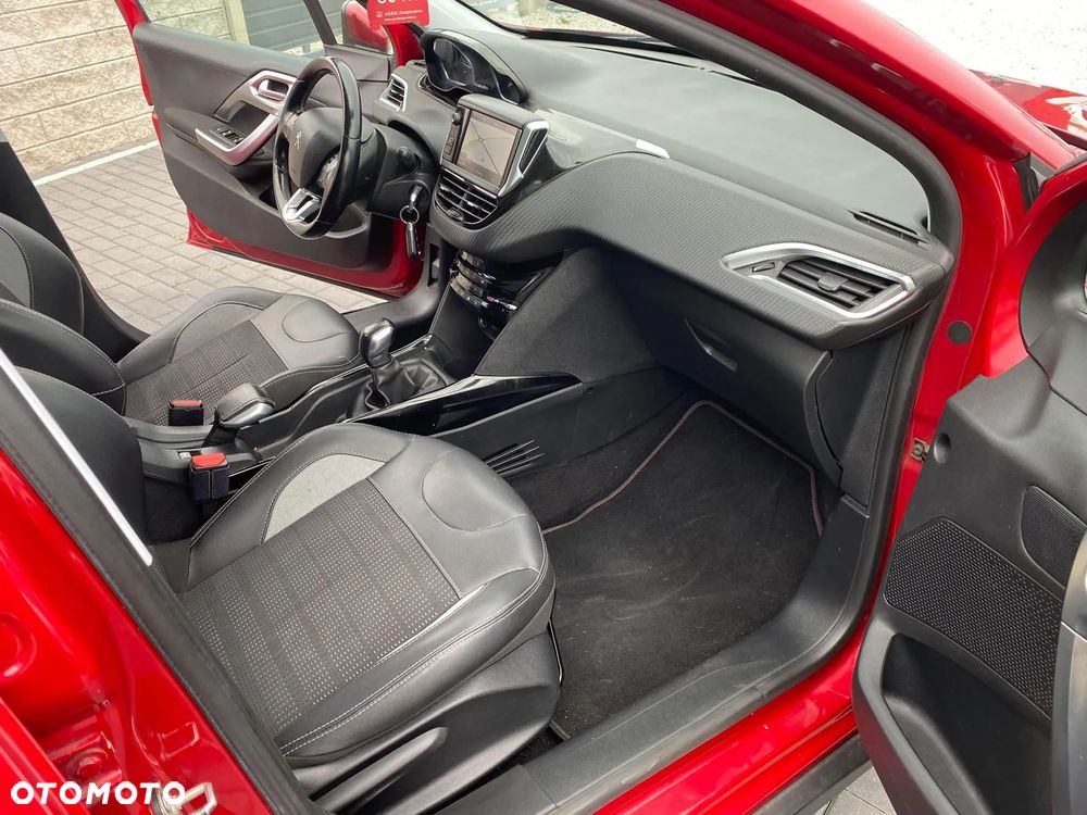Peugeot 2008 PureTech 82 Allure - 7
