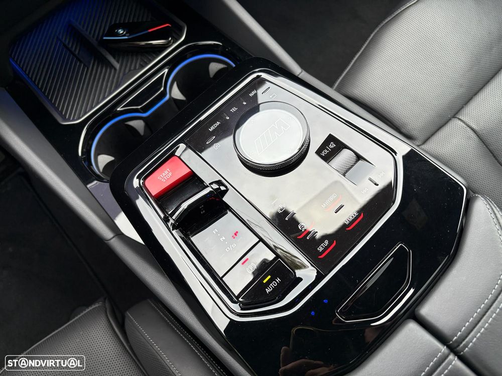 BMW M5 Standard - 27