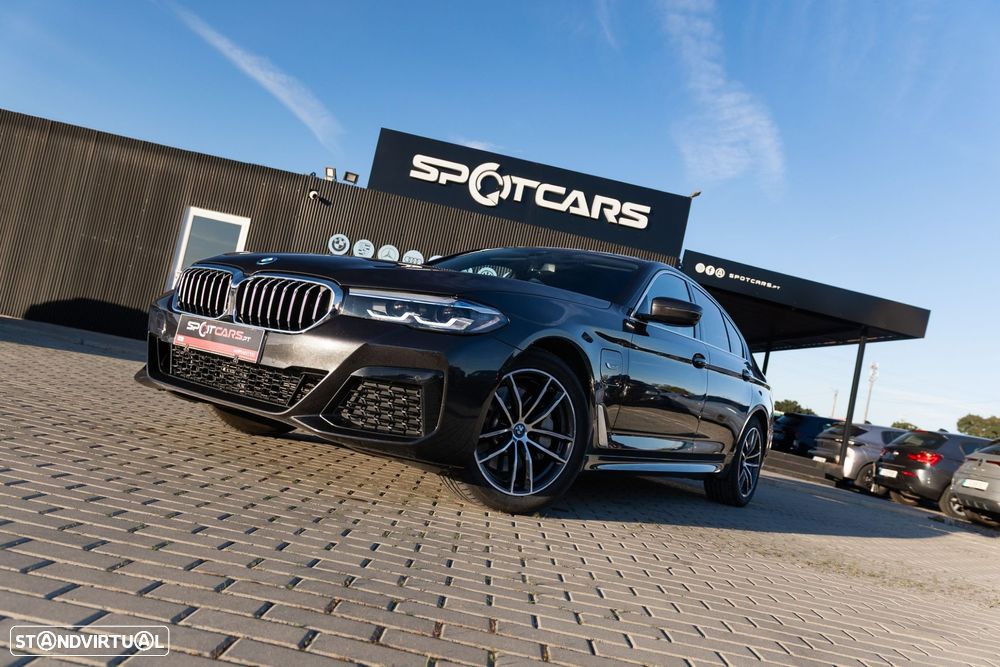 BMW 530 e Pack M - 2