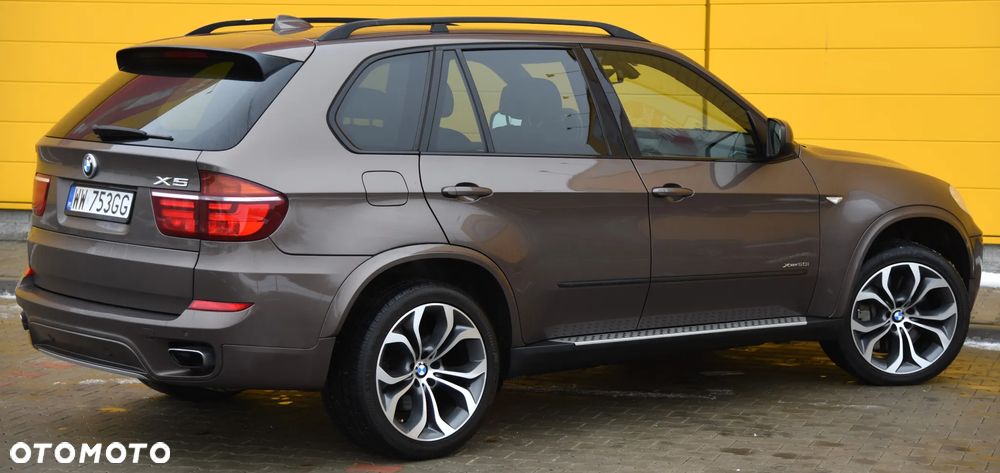 BMW X5 xDrive50i Edition Exclusive - 14