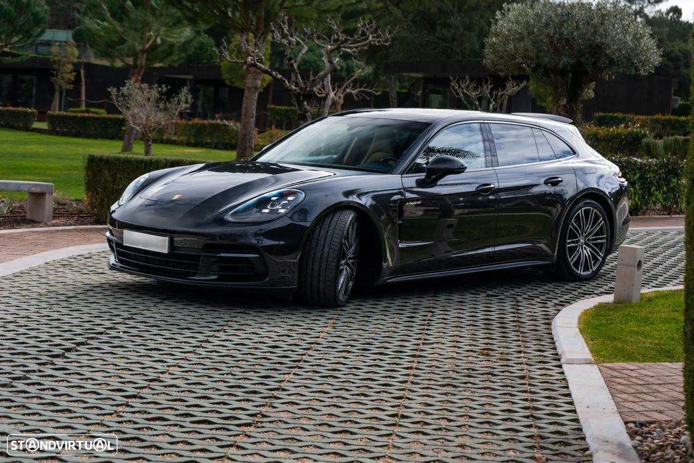 Porsche Panamera Sport Turismo 4 E-Hybrid - 9