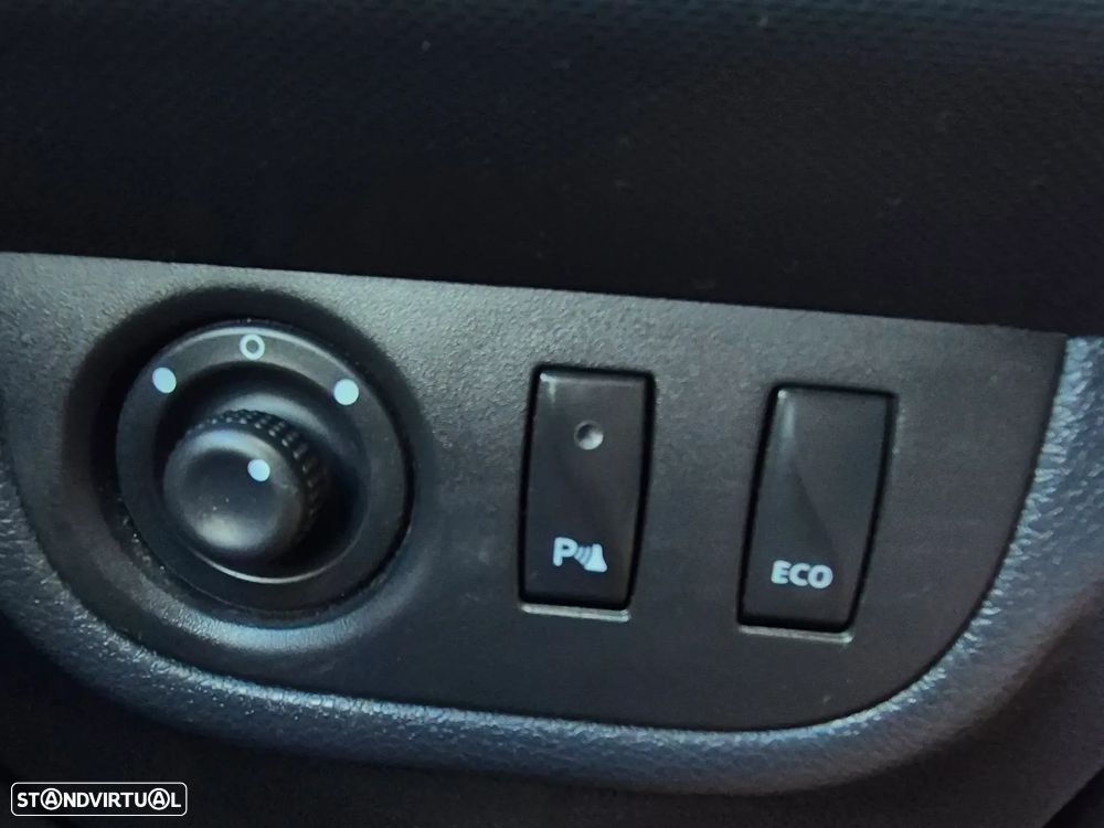 Dacia Logan MCV 0.9 TCe Stepway - 19