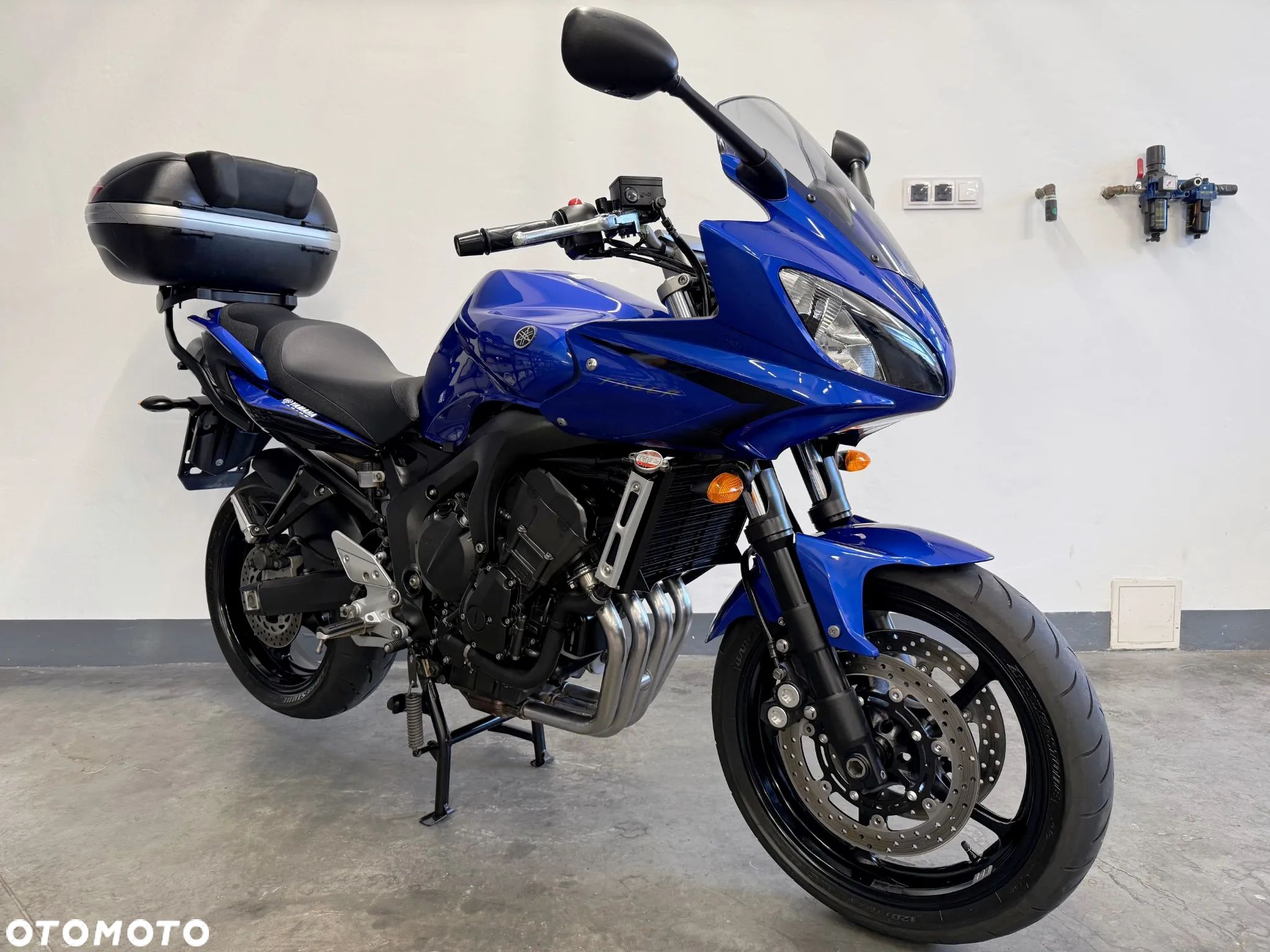 Yamaha FZ6 - 1