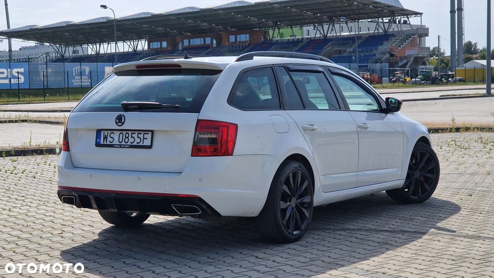 Skoda Octavia 2.0 TSI RS DSG - 4