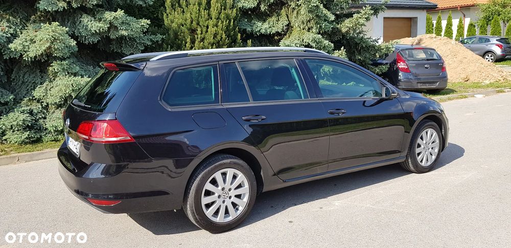 Volkswagen Golf 1.6 TDI BlueMotion Technology Comfortline - 14