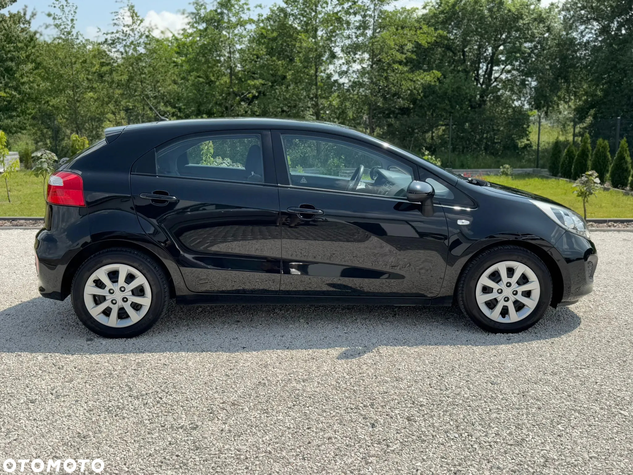 Kia Rio 1.2 M - 8