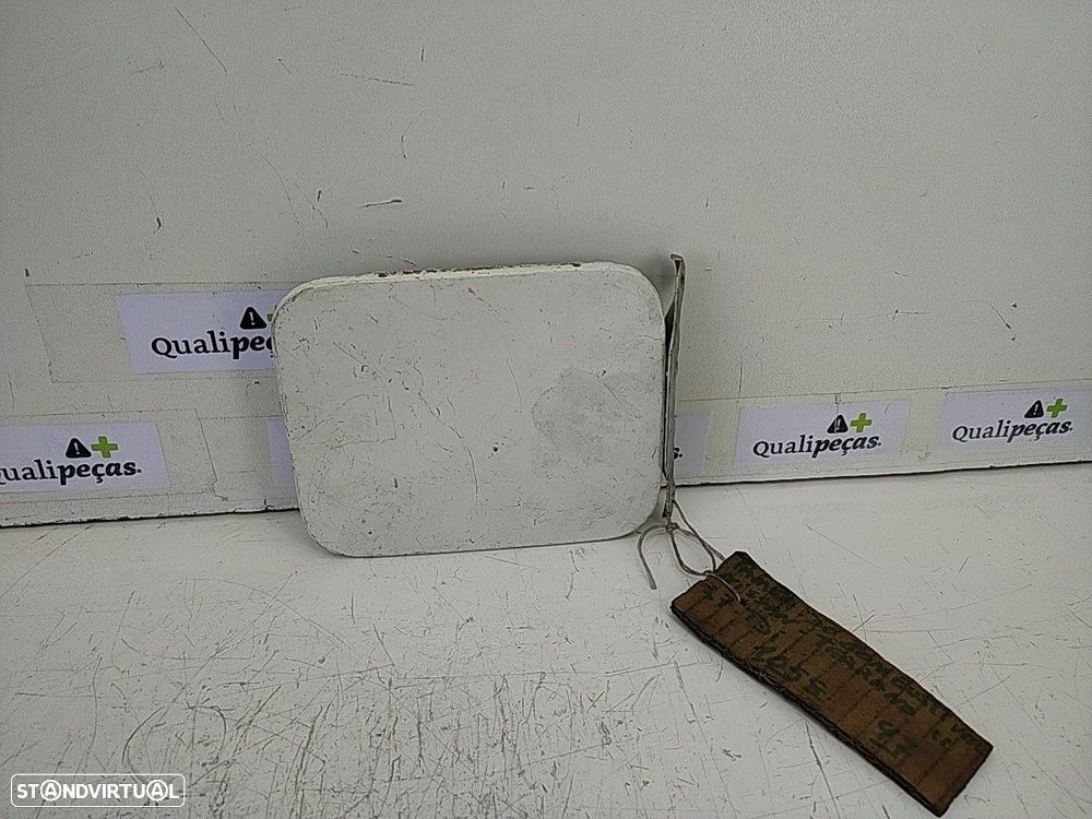 Porta De Combustivel Nissan Terrano Ii (R20) - 1