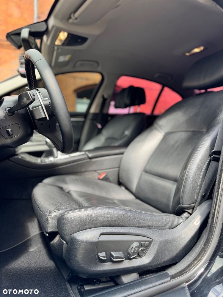 BMW Seria 5 - 29